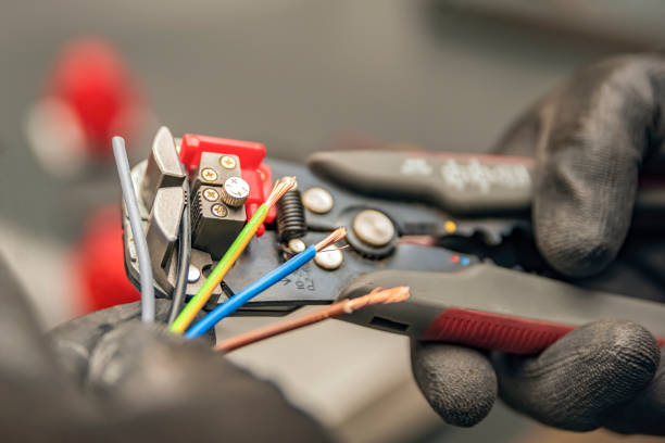 Best 24-Hour Electrician  in Fallsburg, NY